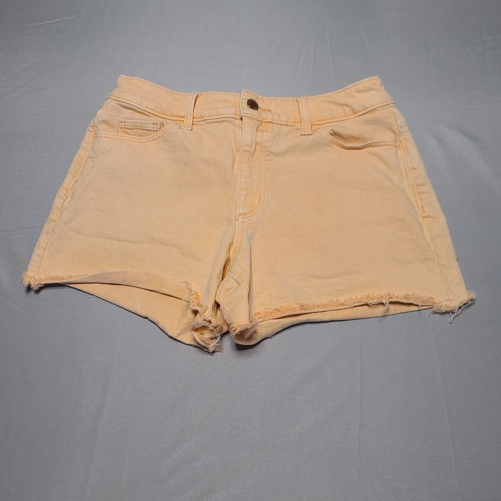 Universal Thread Denim Shorts Womens 6/28 Peach Vintage Midi Raw Hem High Rise